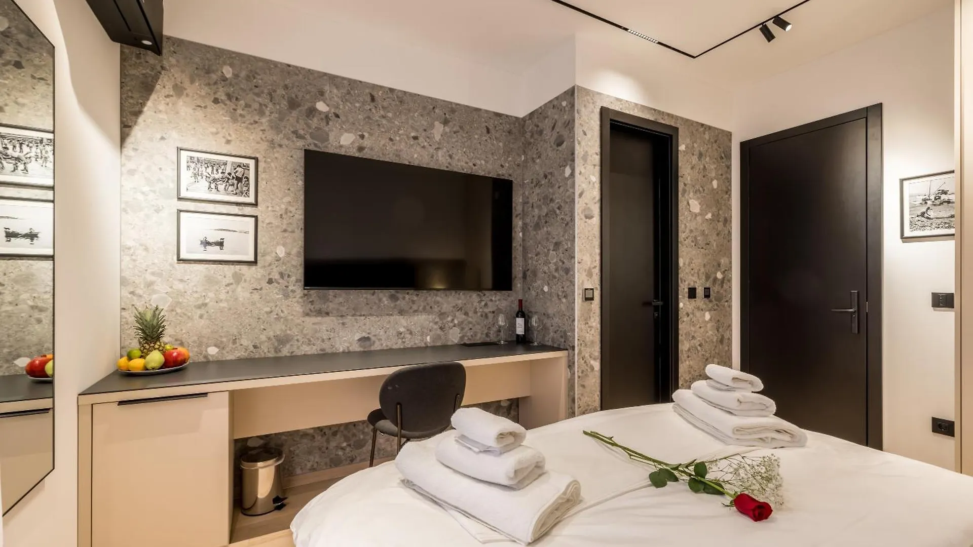 Riviera Suites Split Apartment