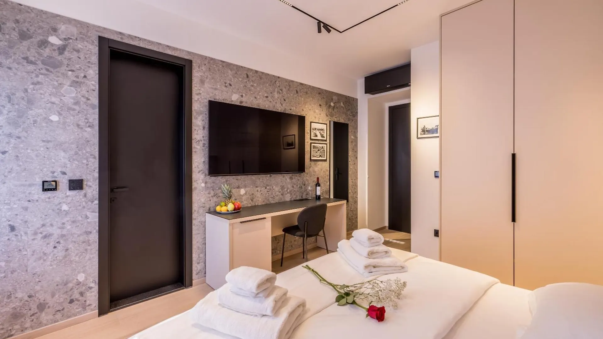 Riviera Suites Split