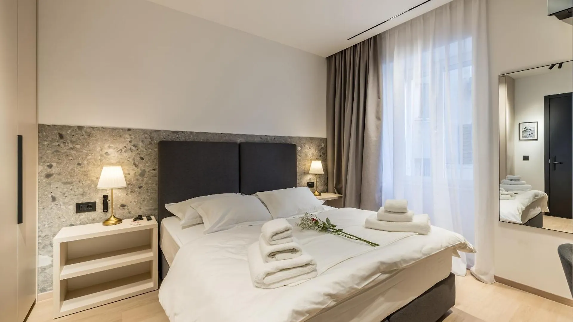 Apartment Riviera Suites Split Croatia