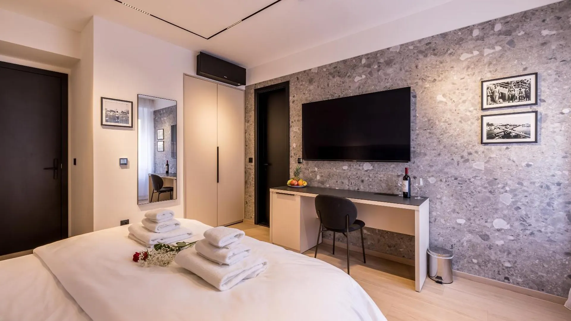 Apartment Riviera Suites Split