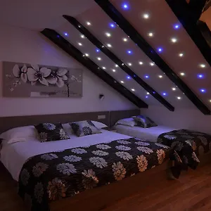 Deluxe Apartments&rooms Sarella Appartamento