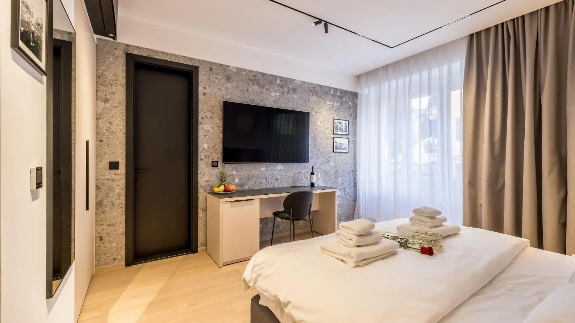Riviera Suites Split Apartment